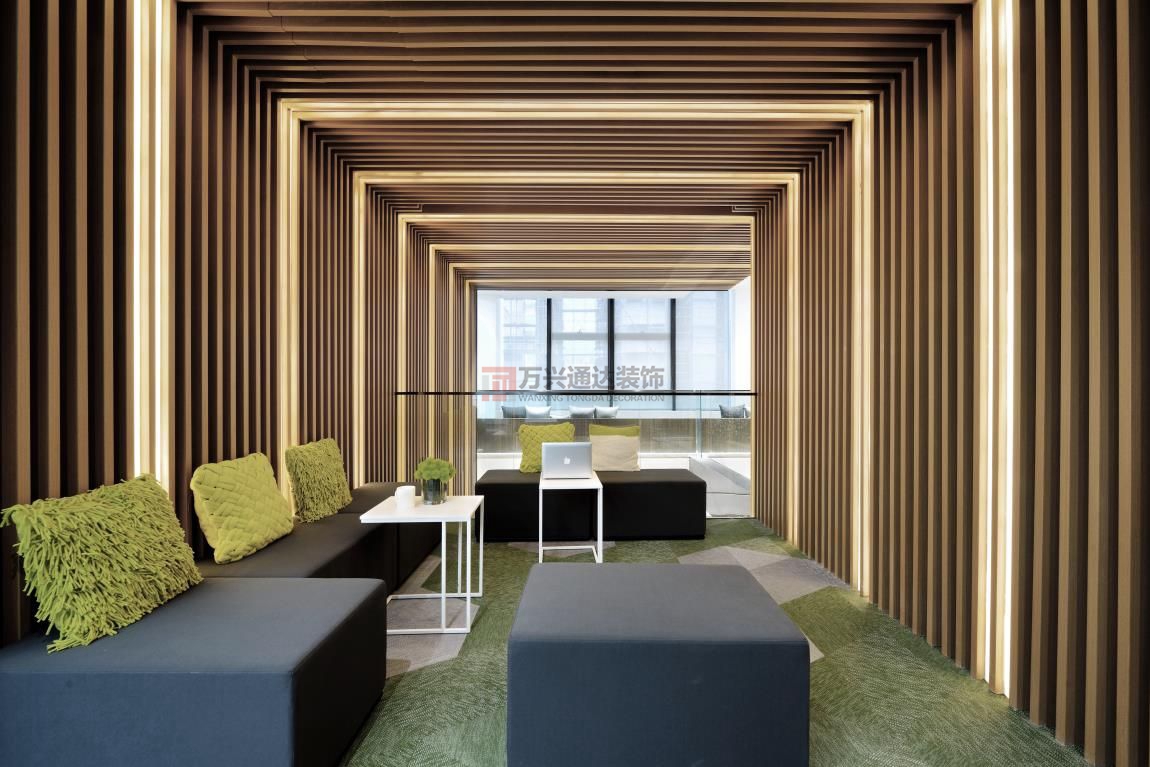 北京萬(wàn)興通達(dá)辦公裝修項(xiàng)目-綠地創(chuàng)新科技裝修效果圖