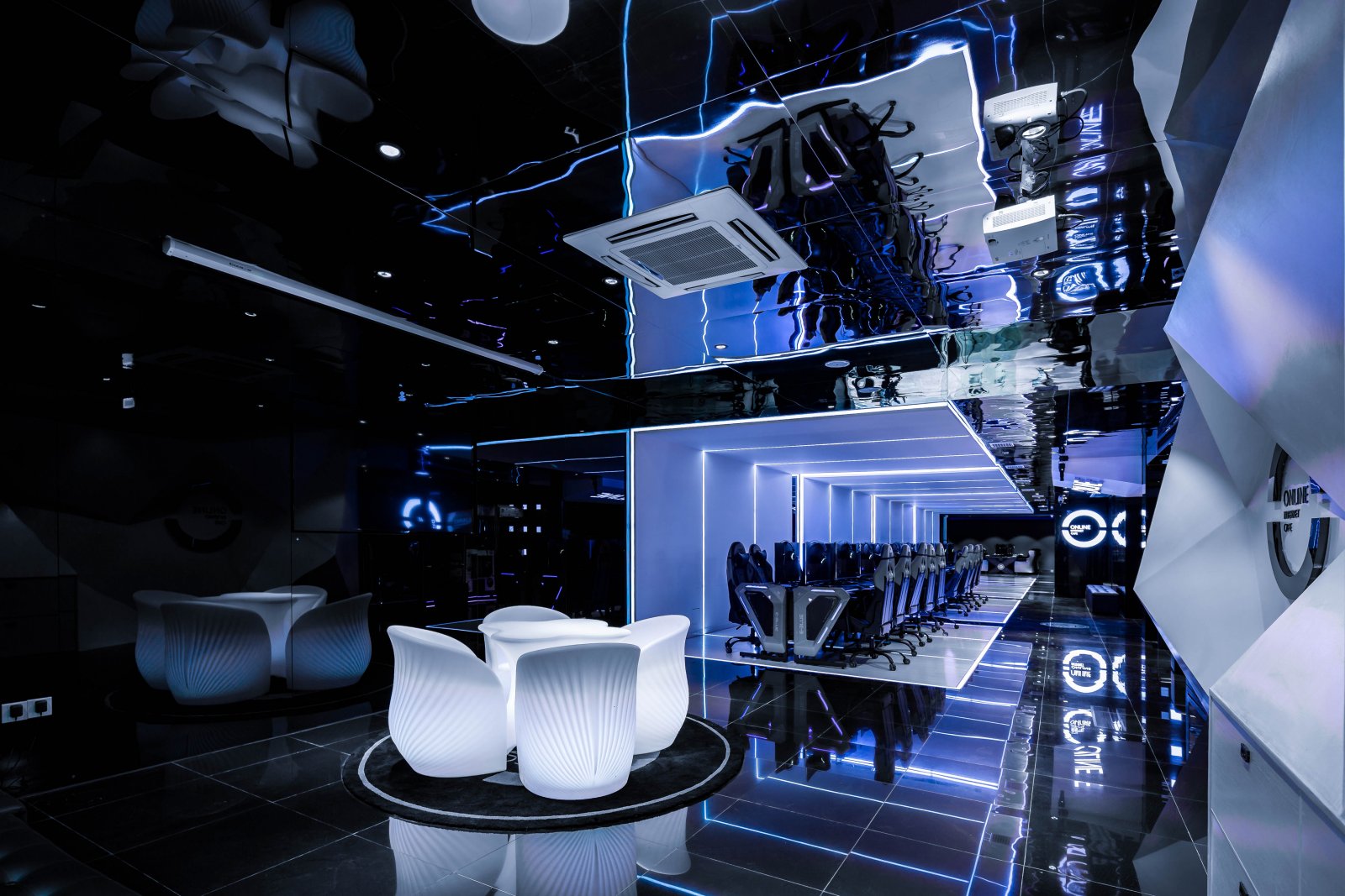 19.jpg 北京萬興通達辦公裝修項目-豪華網吧裝修效果圖