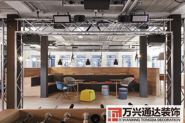 辦公室裝修設(shè)計(jì)辦公室裝修設(shè)計(jì)平面圖_萬興辦公室裝修公司