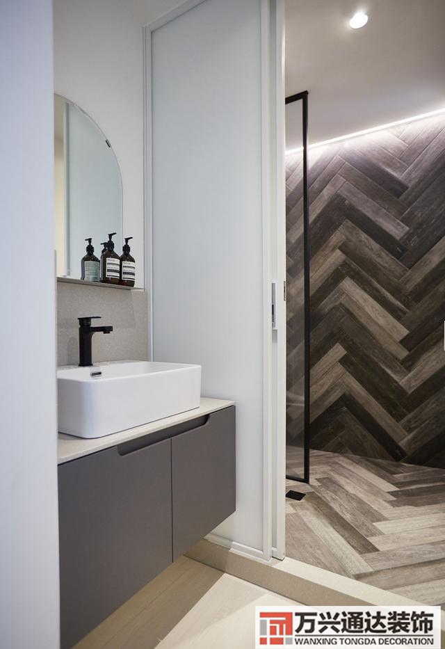 廚房衛(wèi)生間裝修廚房衛(wèi)生間裝修多少錢(qián)