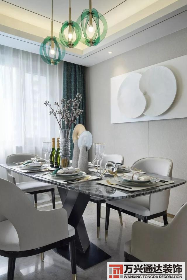 現(xiàn)代裝修圖片現(xiàn)代裝修圖片三室二廳最新款201