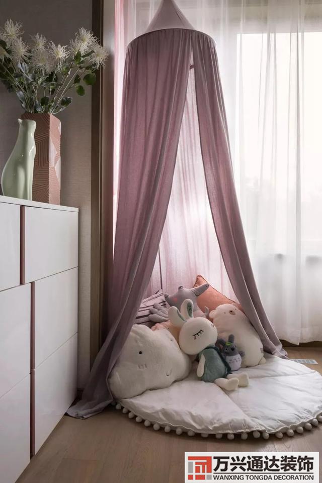 現(xiàn)代裝修圖片現(xiàn)代裝修圖片三室二廳最新款201