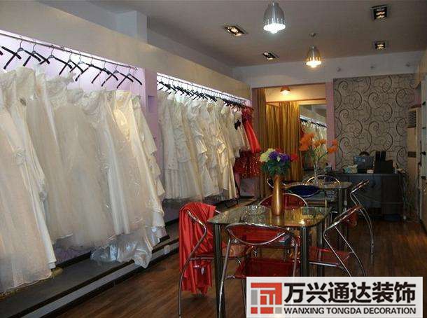 簡單婚紗店裝修效果圖簡約風(fēng)格婚紗店裝修效果圖